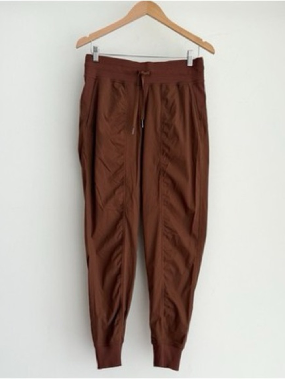 Lululemon Dance Studio Mid-Rise Jogger Size 10 Brown